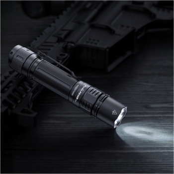 Latarka Fenix PD36R Pro